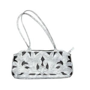 Leaders in Leather Classic Cut Out Whitewash Shoulder Bag